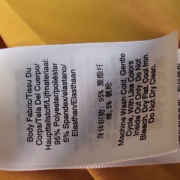 DKNY Banana Yellow PolySpandex Top with Ruched Sides and Sleeves - Size L - Picture 7 of 7